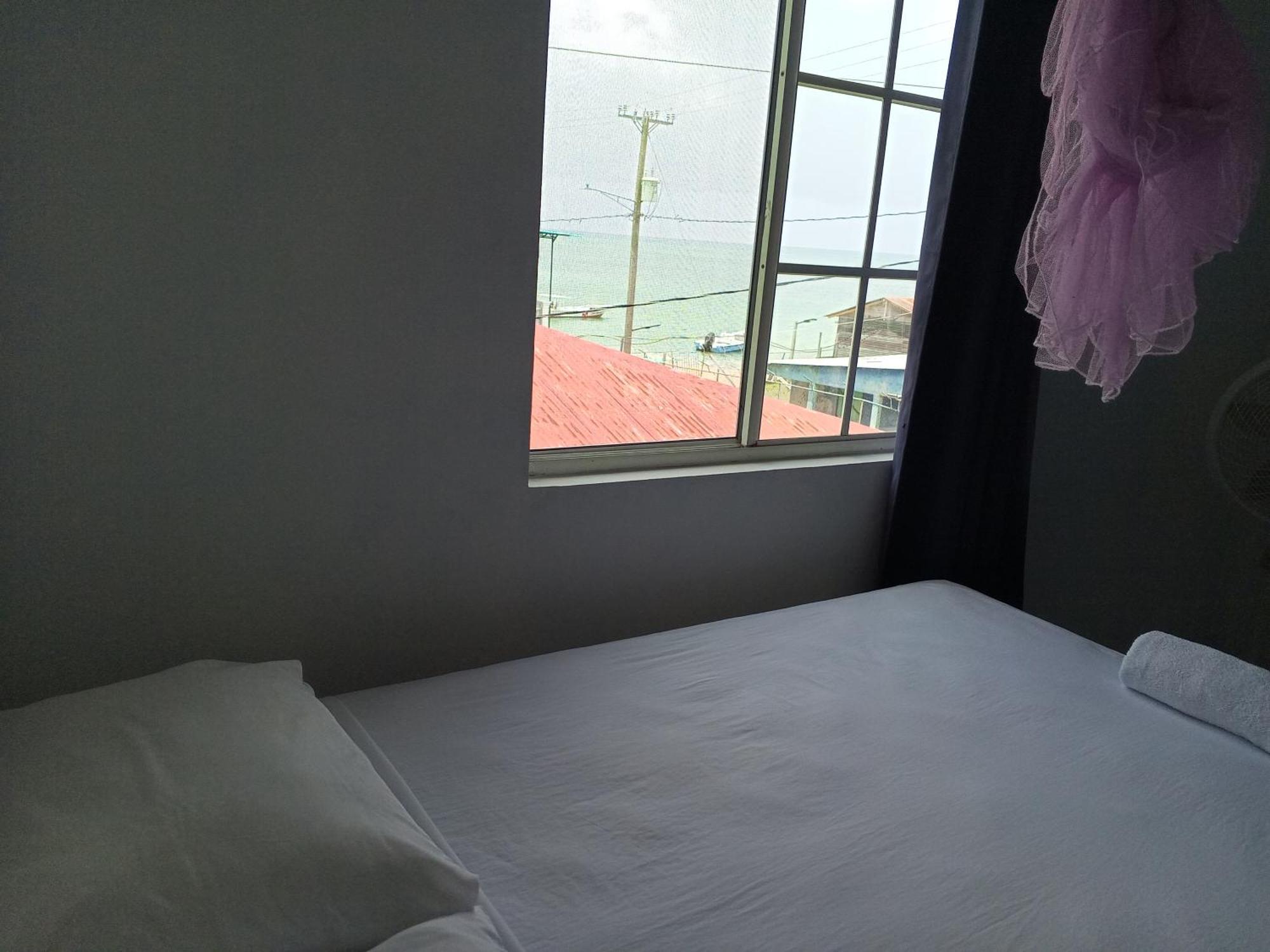 Christina'S Guest House Official Little Corn Island Eksteriør bilde