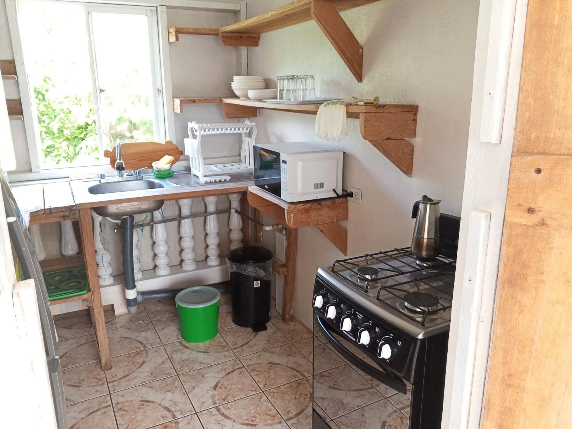 Christina'S Guest House Official Little Corn Island Eksteriør bilde